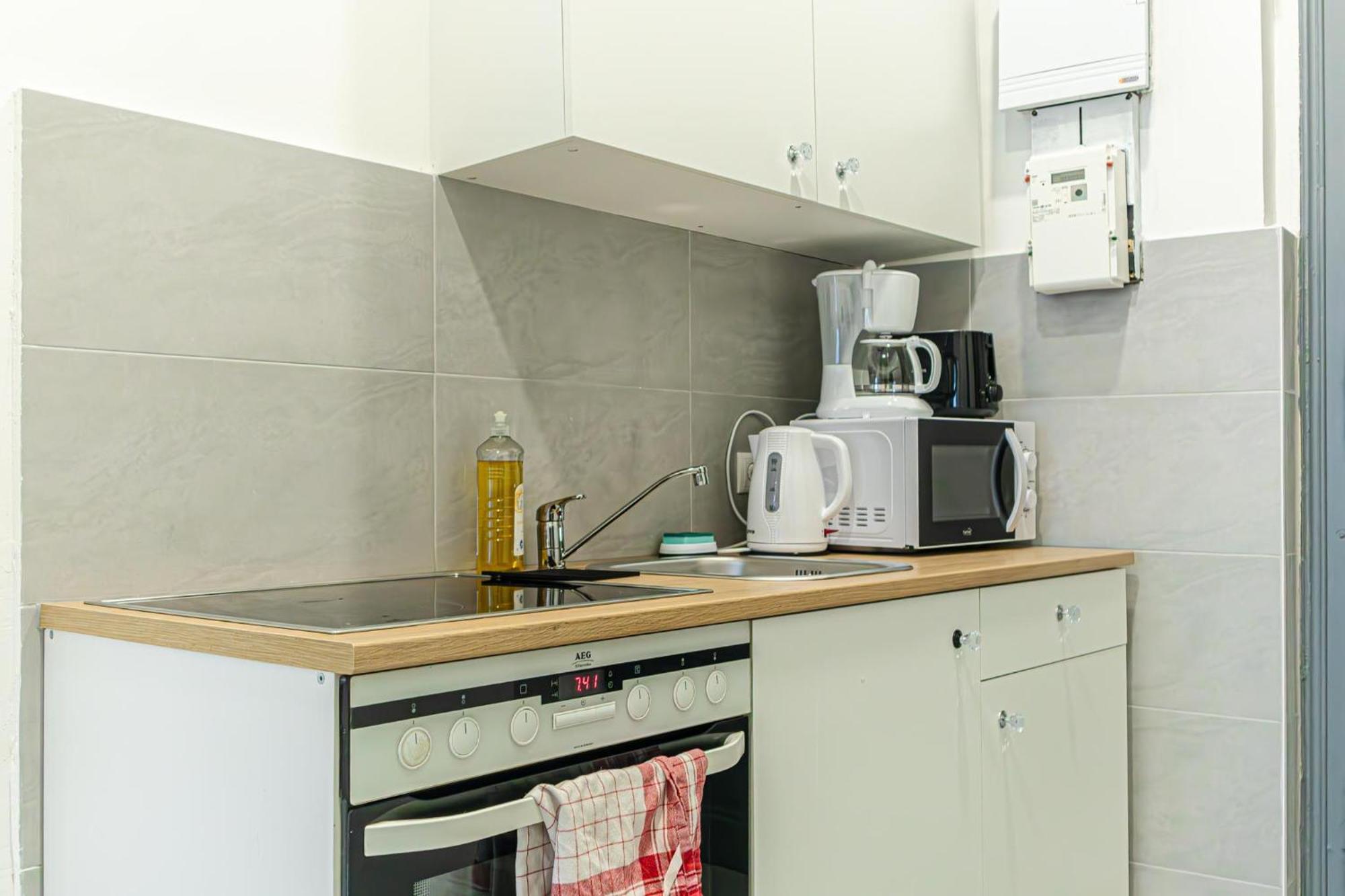 Stylish Studio Apartment Wiener Stadthalle Extérieur photo