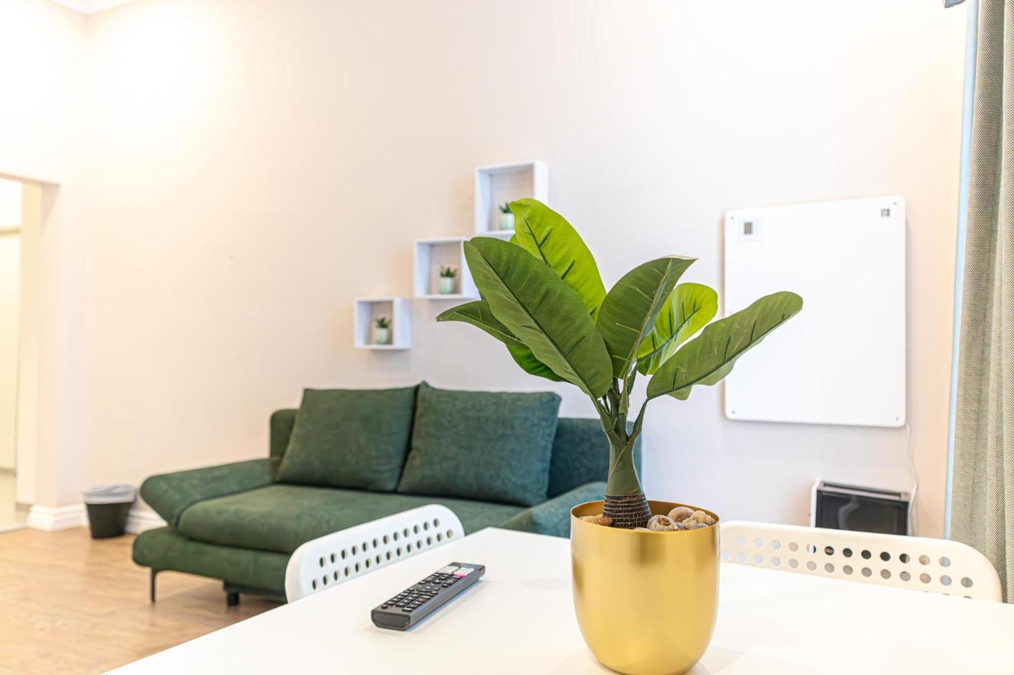 Stylish Studio Apartment Wiener Stadthalle Extérieur photo